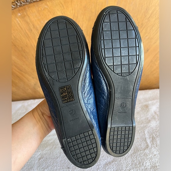 AUTH Balenciaga Blue Leather Arena Brogue-Trim Ballerina Flats Sz 37 - Picture 5 of 8